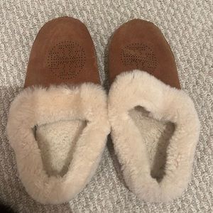 Tory burtch slippers. Size 9/10 great condition!